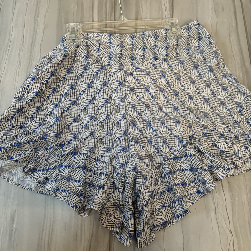 Cute Maeve shorts, wide hem with pineapple print